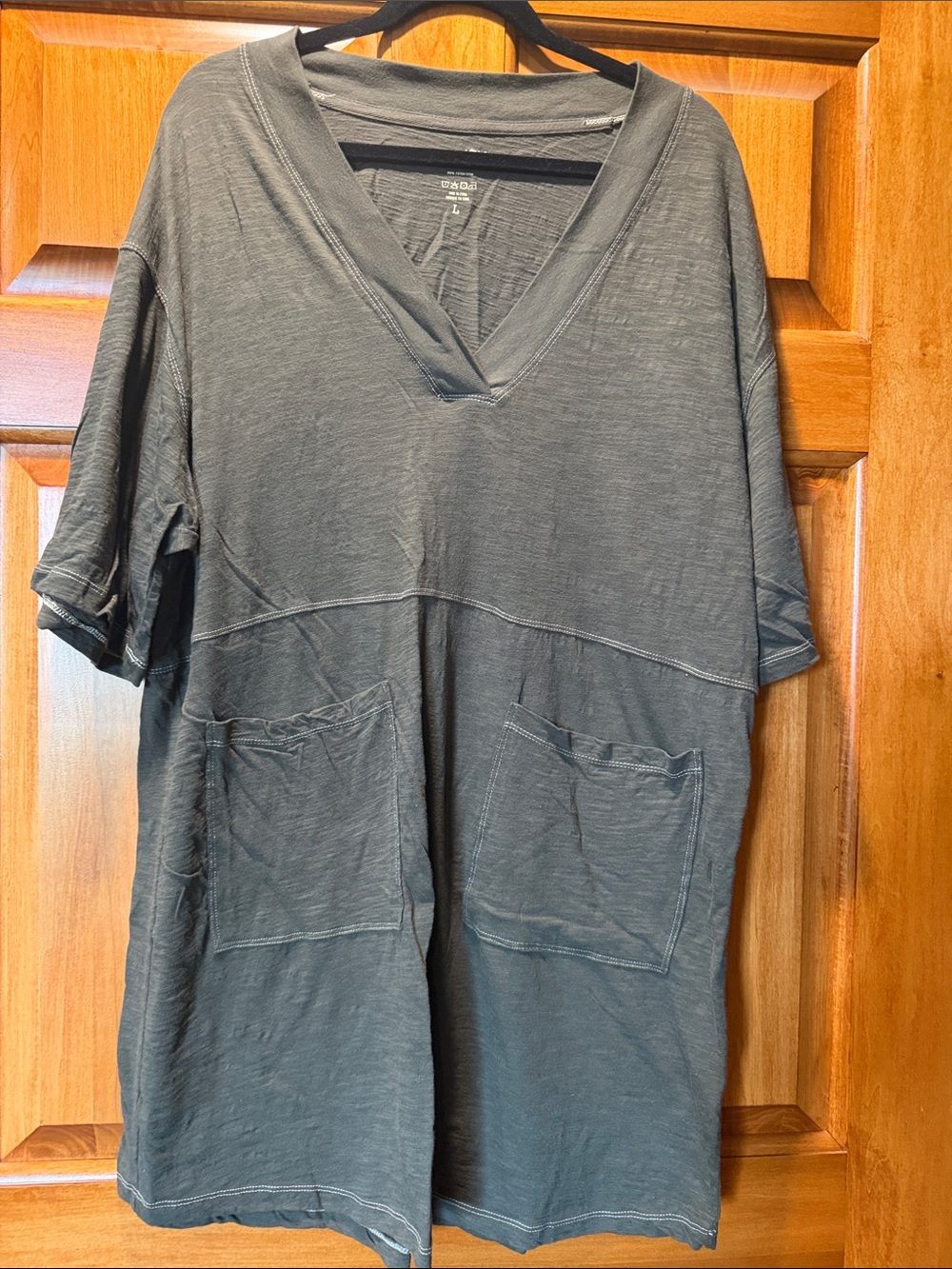 NATURAL LIFE Charcoal V-Neck Swim Coverup with Front Pockets